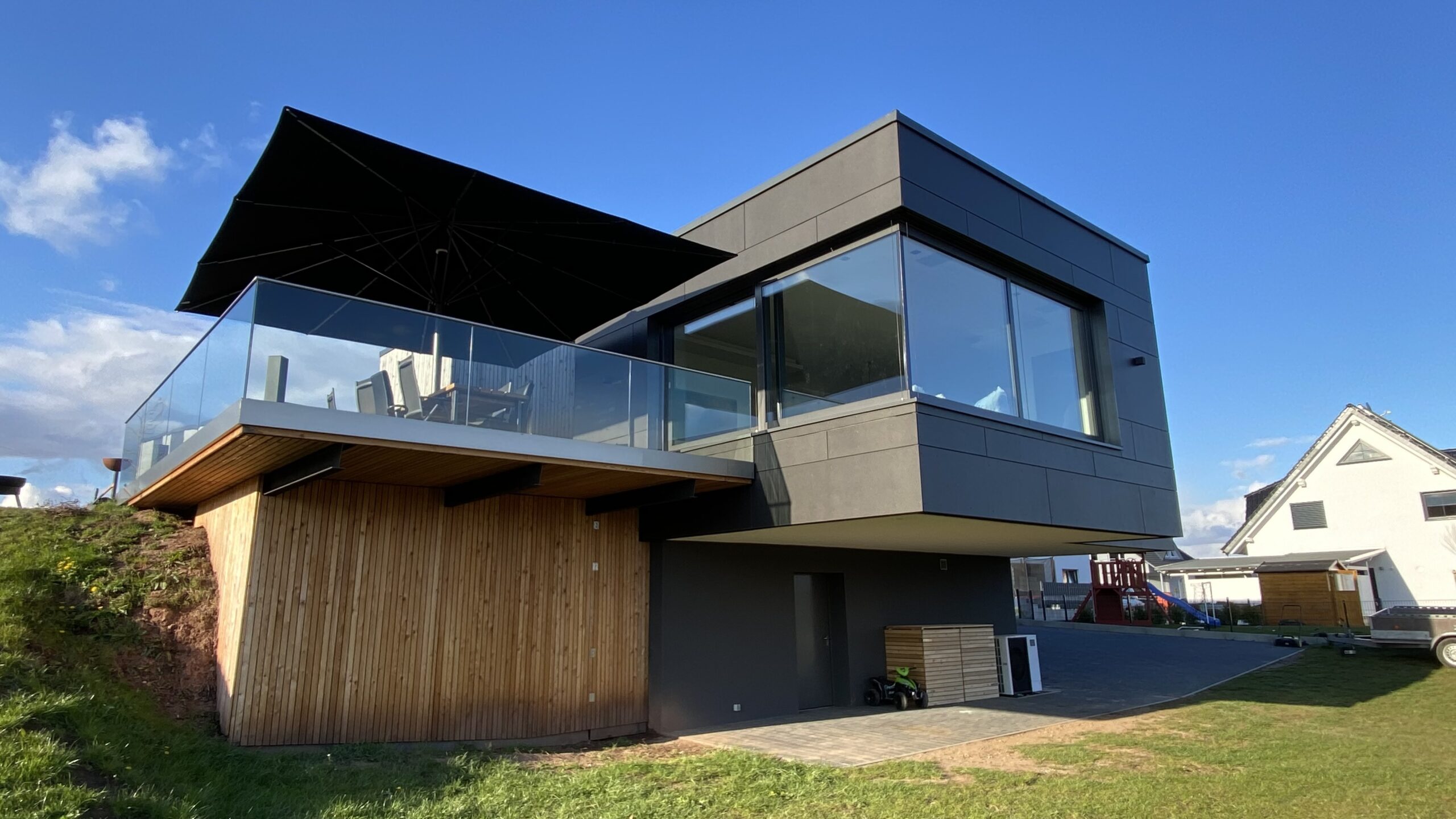 Einfamilienhaus-Goettingen-Jan-Mocha Einfamilienhaus "Straight View" - Jan Mocha